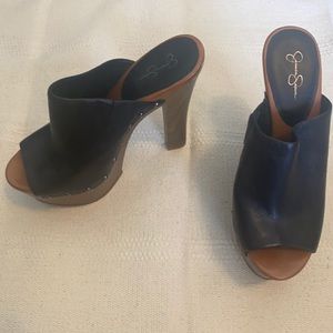 Jessica Simpson platform heels w/ black leather upper wood look bottom